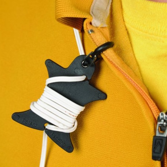 Phone Stand & Nite Ize Curvyman Cord Easy Earbud Organizer Headphones - Picture 3 of 6